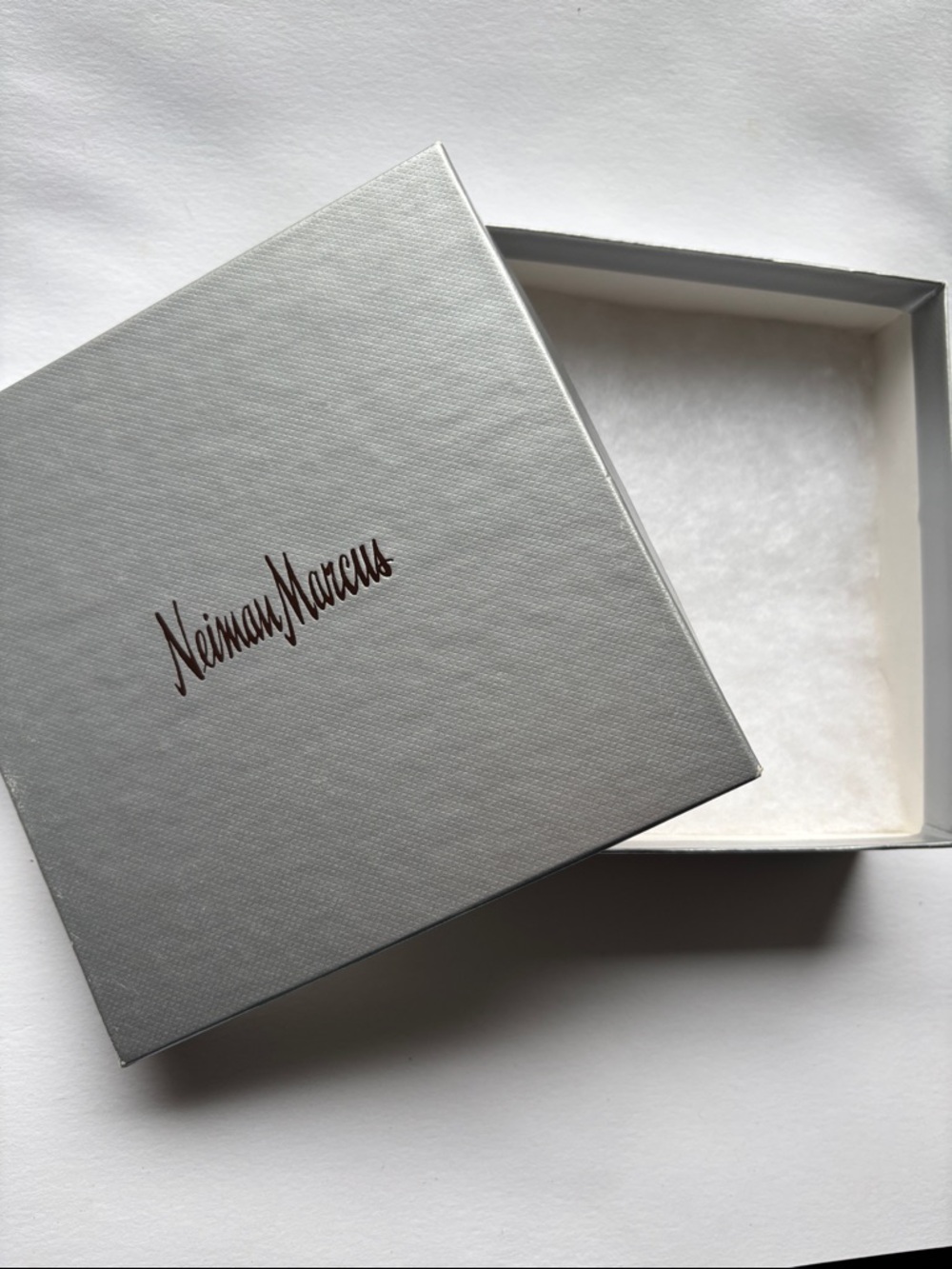 🟡Neiman Marcus Elegant Metallic Silver Square Gift Box, Presentation Box